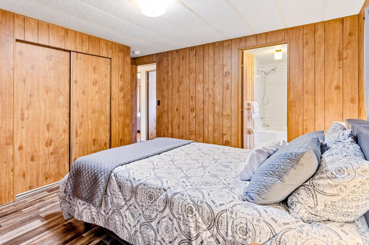 Downtown Harrison Lakefront Getaway Exterior photo